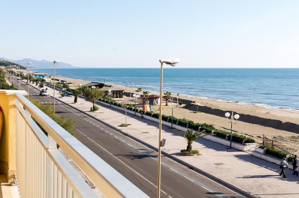 شقة Il Mare In Giardino سكوري المظهر الخارجي الصورة