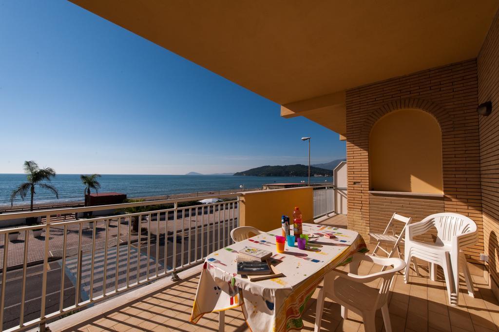 شقة Il Mare In Giardino سكوري المظهر الخارجي الصورة